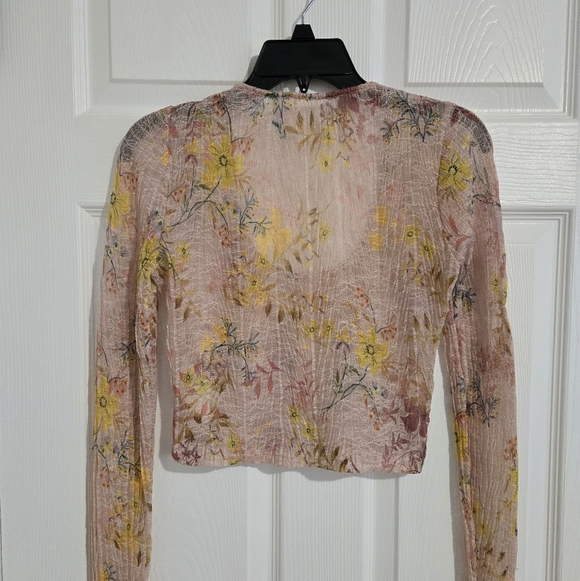 Free People Angelina Cropped Blouse Shirt Women's XS Floral Pleated Scoop Neck - Picture 3 of 12
